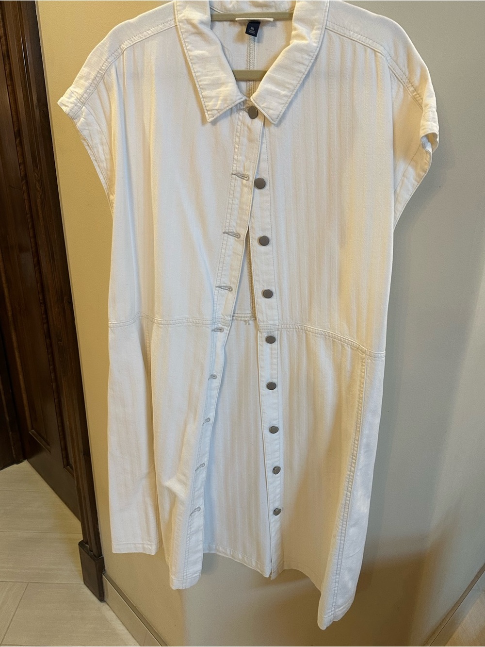 Universal Thread White/Cream Denim Dress